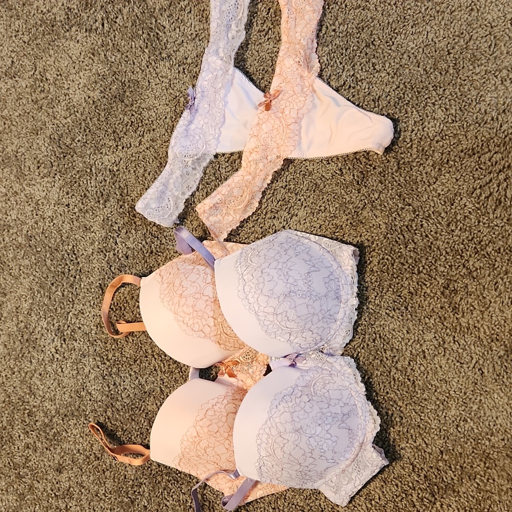 Unk Lace Bra and Panty Set in Peach and Lavender